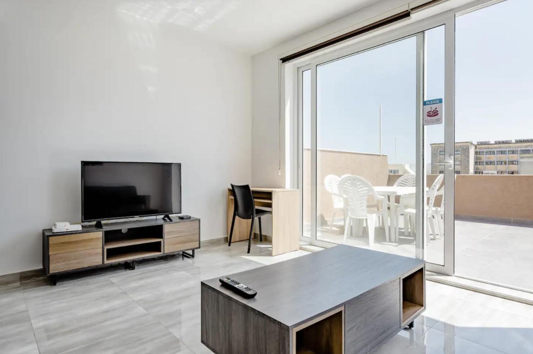F12 Room 1, Private Room Two Single Beds Shared Bathroom In Shared Flat 음시다 외부 사진